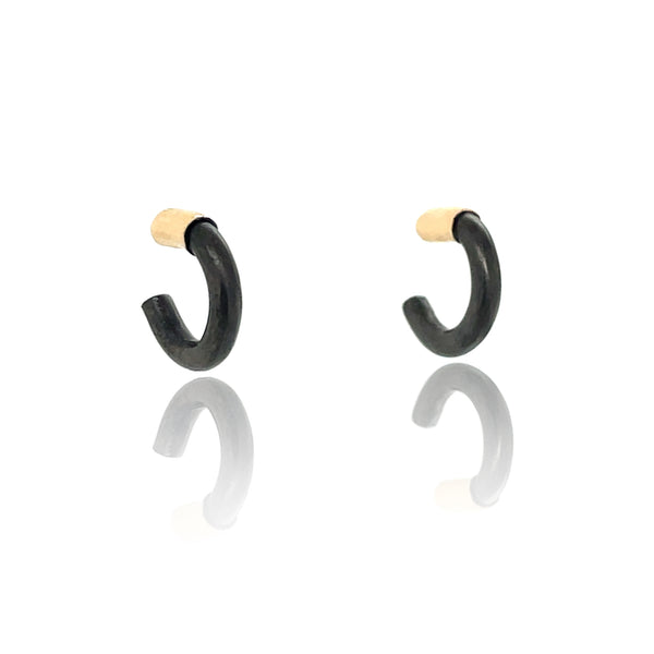 Serra Huggie Earrings