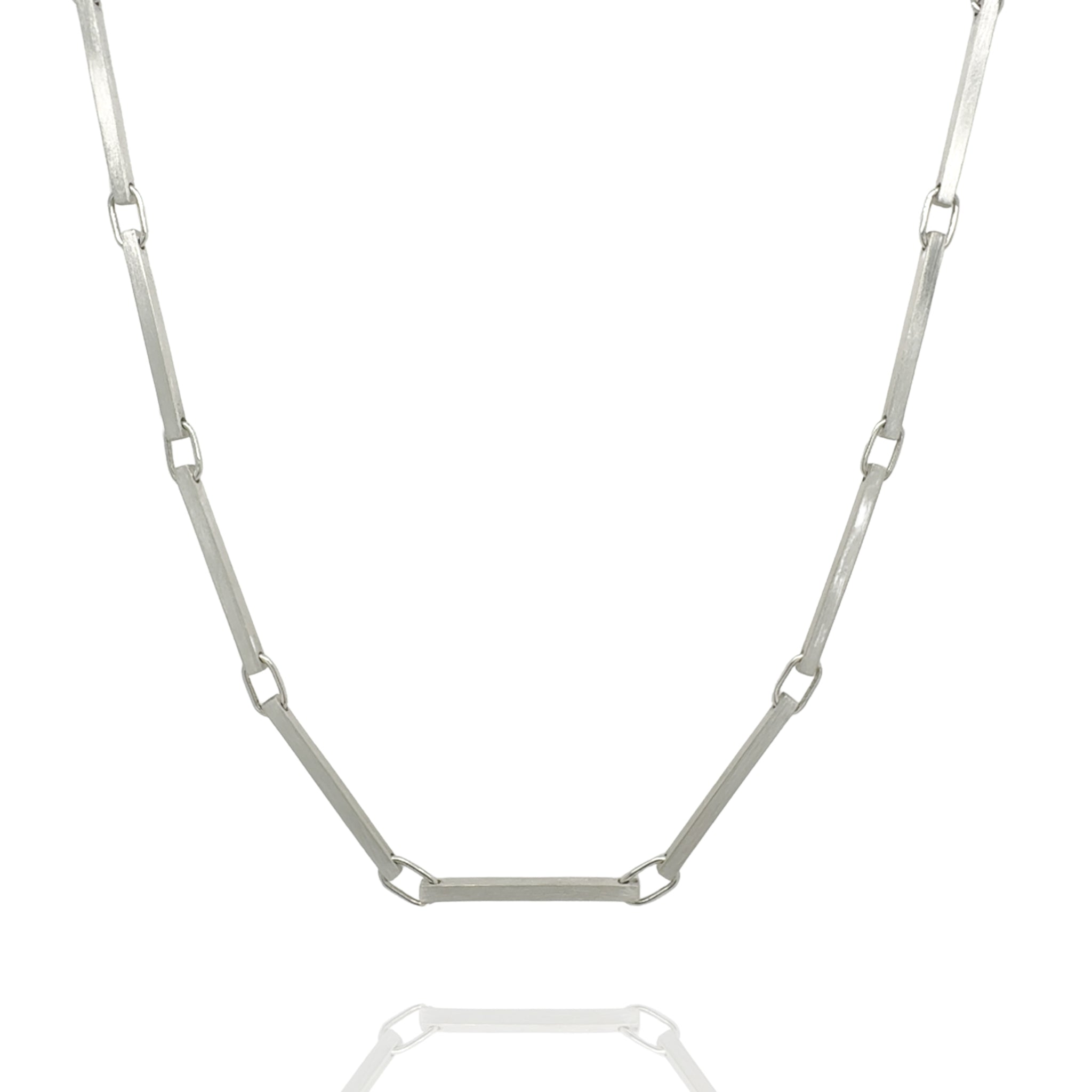 Slim Connections Necklace in Silver